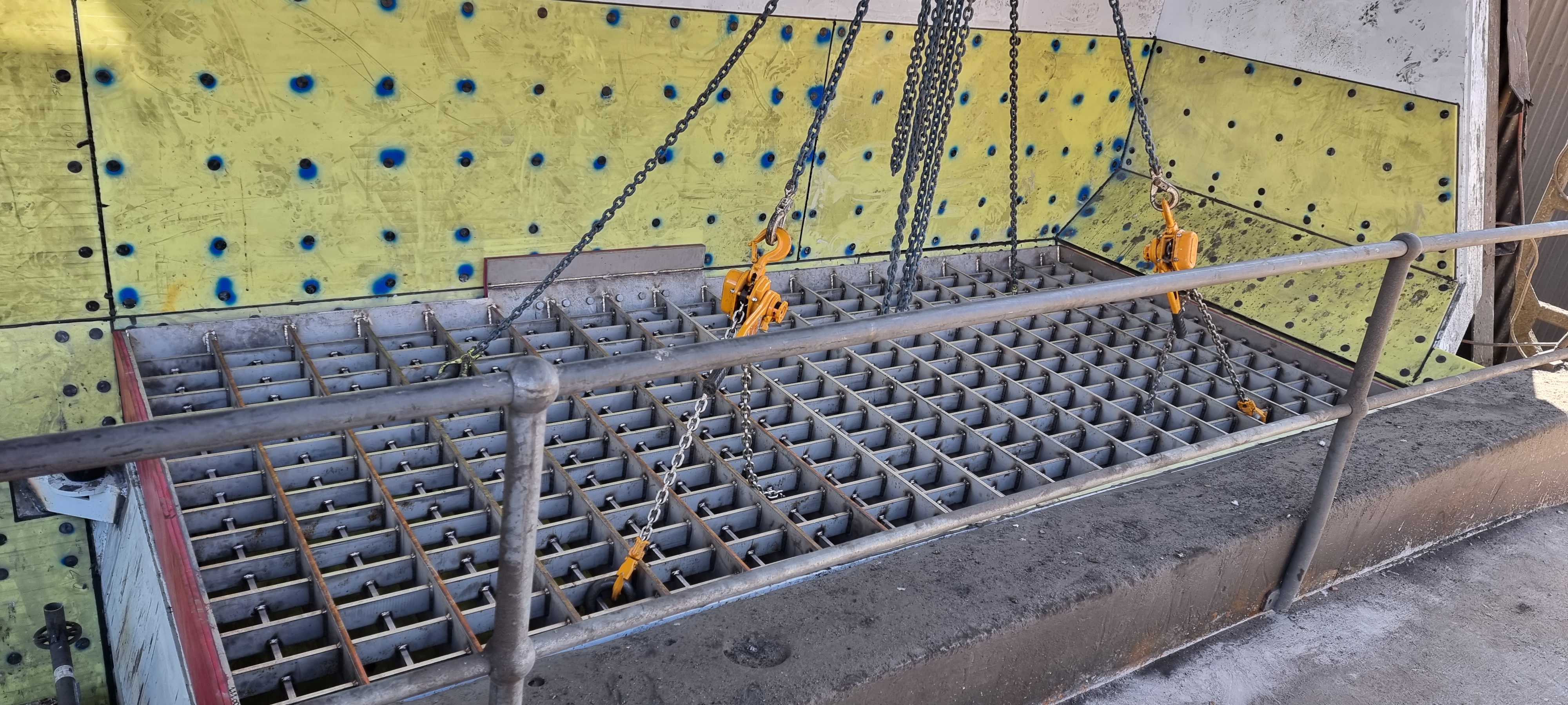 Grizzly design for mining application